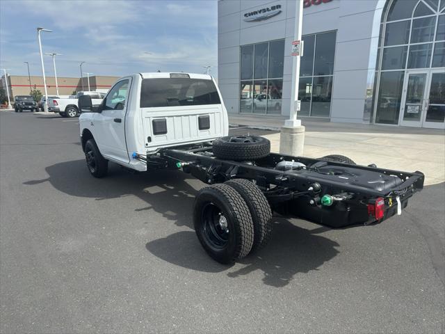2026 Ram 3500 Tradesman/Big Horn