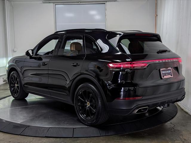 2019 Porsche Cayenne BLACKED OUT AWD W/ PREMIUM PKG