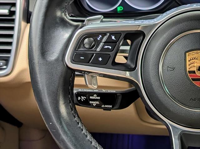 2019 Porsche Cayenne BLACKED OUT AWD W/ PREMIUM PKG