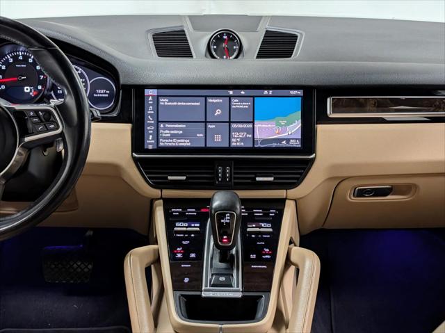 2019 Porsche Cayenne BLACKED OUT AWD W/ PREMIUM PKG