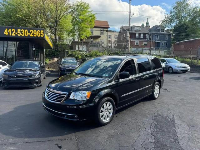 2015 Chrysler Town & Country Touring for sale in Munhall, PA