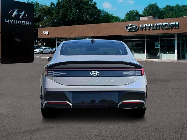 2026 Hyundai Sonata Hybrid SEL