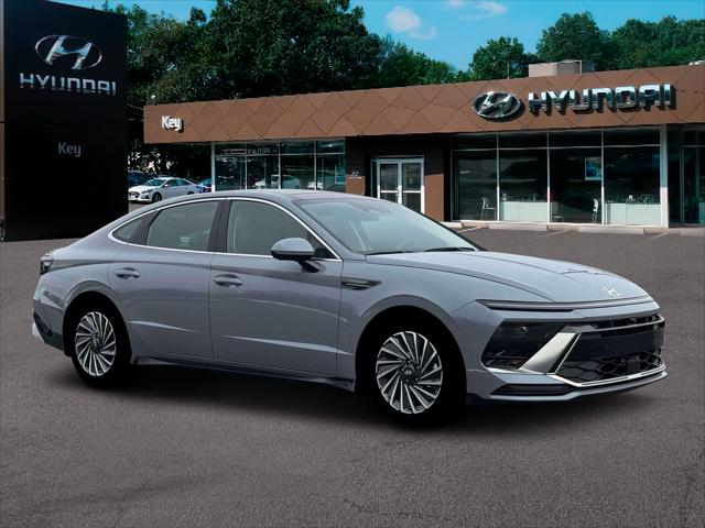 2026 Hyundai Sonata Hybrid Limited