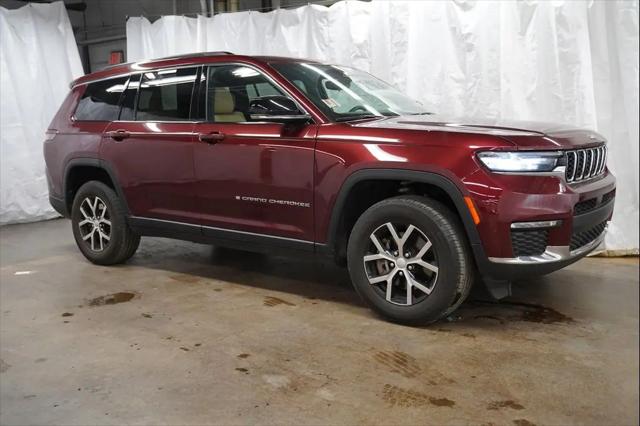 2023 Jeep Grand Cherokee L Limited 4x4 for sale in Lewisburg, PA
