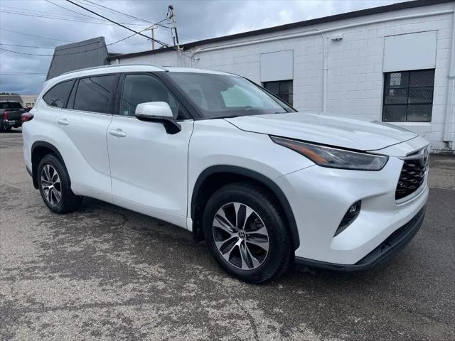 2022 Toyota Highlander XLE for sale in Zainesville, OH