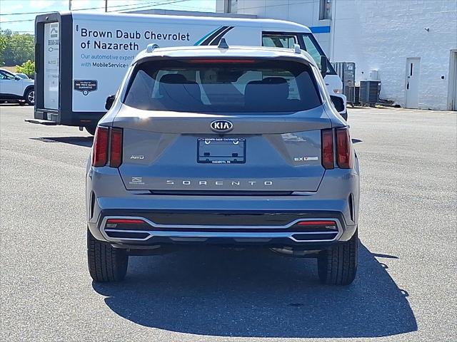 2021 Kia Sorento EX