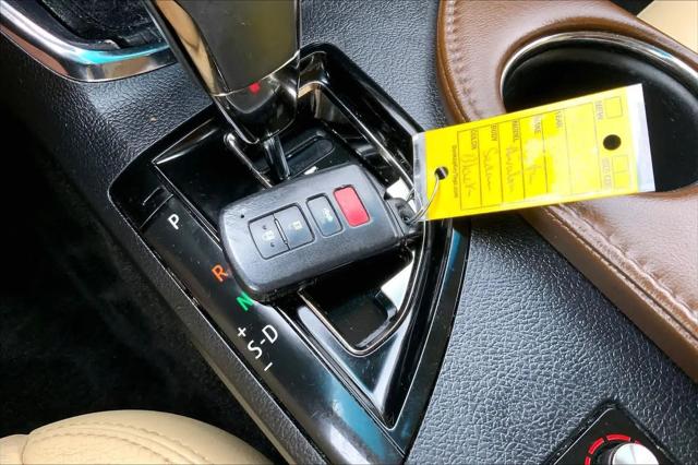 2014 Toyota Avalon XLE