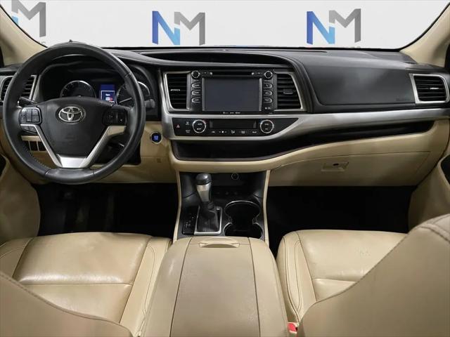 2016 Toyota Highlander XLE V6