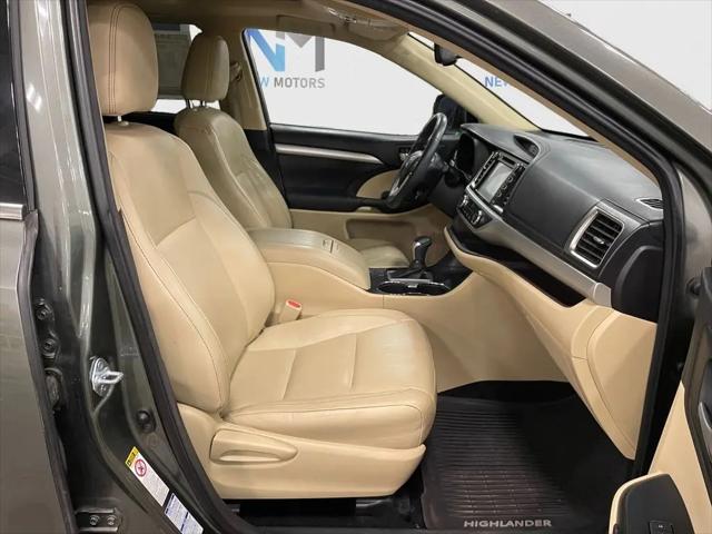 2016 Toyota Highlander XLE V6