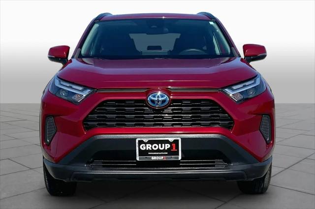 2022 Toyota RAV4 Hybrid XLE