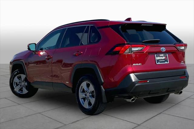 2022 Toyota RAV4 Hybrid XLE
