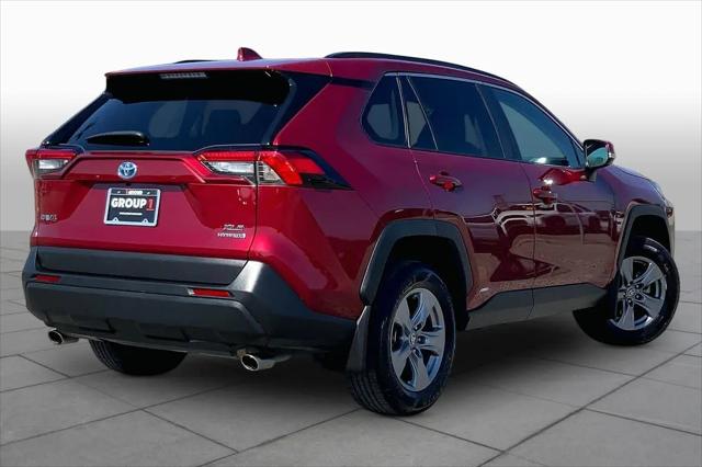 2022 Toyota RAV4 Hybrid XLE