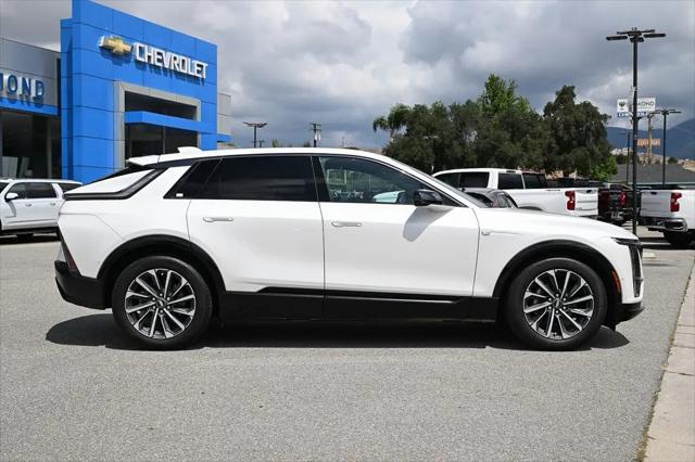 2024 Cadillac iQ Sport w/1SF