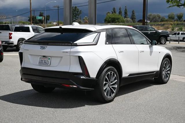 2024 Cadillac iQ Sport w/1SF