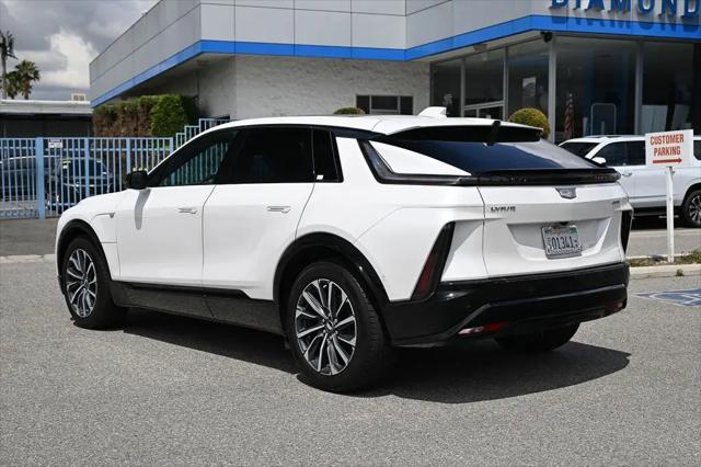 2024 Cadillac iQ Sport w/1SF