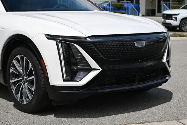 2024 Cadillac iQ Sport w/1SF