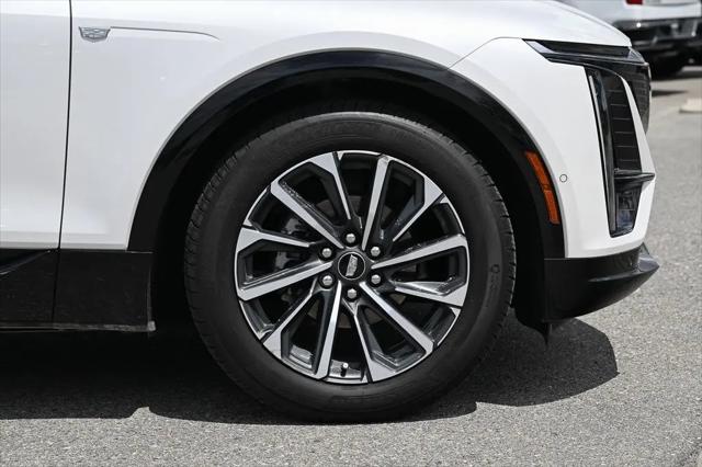 2024 Cadillac iQ Sport w/1SF
