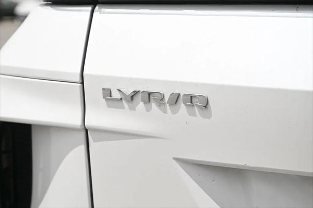 2024 Cadillac iQ Sport w/1SF