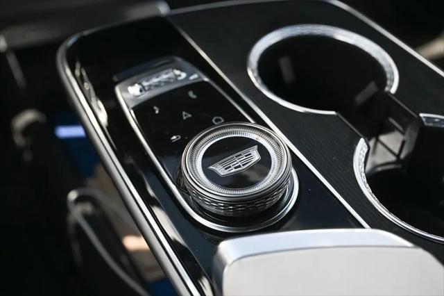 2024 Cadillac iQ Sport w/1SF