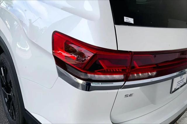 2026 Volkswagen Atlas SE with Technology