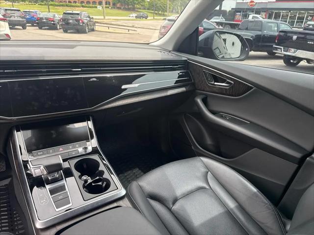 2020 Audi Q8 Premium Plus 55 TFSI quattro Tiptronic
