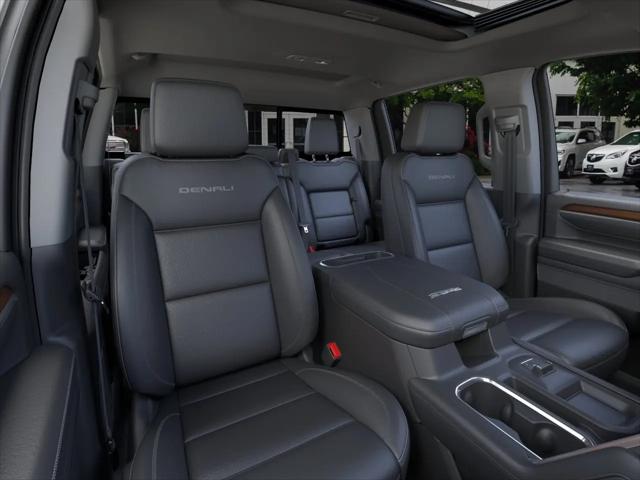 2026 GMC Sierra 2500HD Crew Cab, Standard Bed, Denali, 4WD