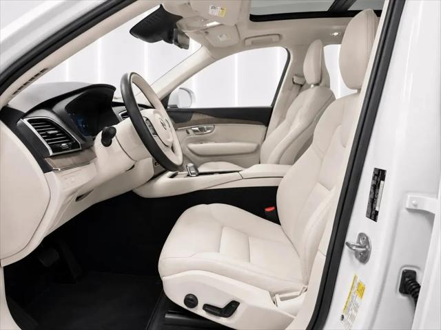 2023 Volvo XC90 B6 Plus 6-Seater