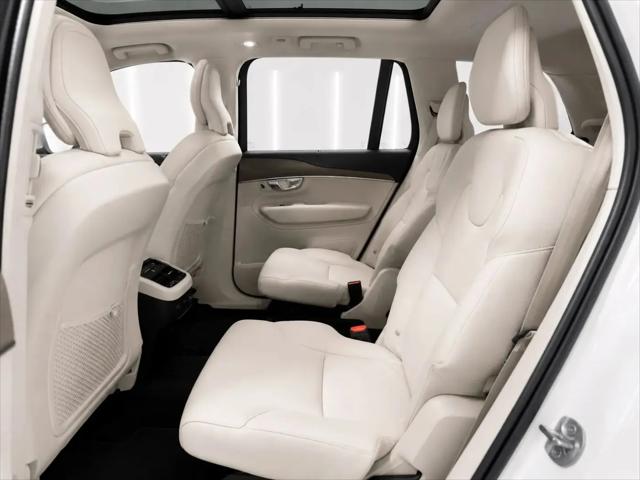 2023 Volvo XC90 B6 Plus 6-Seater