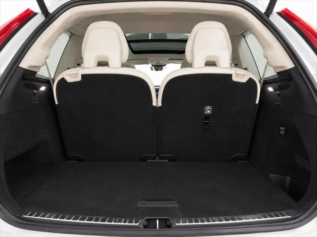 2023 Volvo XC90 B6 Plus 6-Seater
