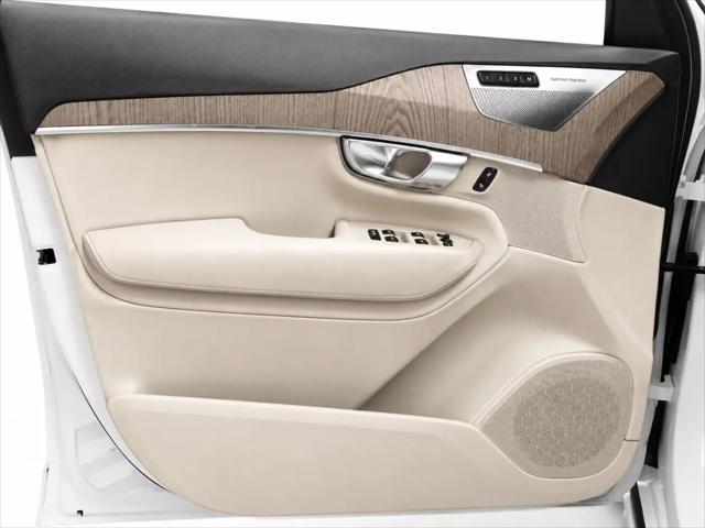 2023 Volvo XC90 B6 Plus 6-Seater