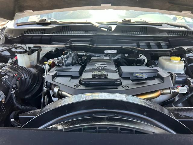 2018 Ram 2500 Tradesman Crew Cab 4x4 6'4" Box