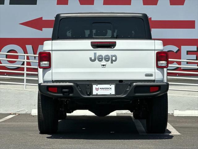 2023 Jeep Gladiator Overland