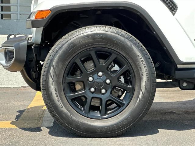 2023 Jeep Gladiator Overland