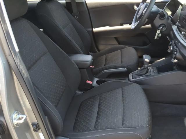 2022 Kia Rio S