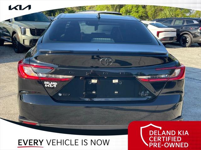 2025 Toyota Camry SE