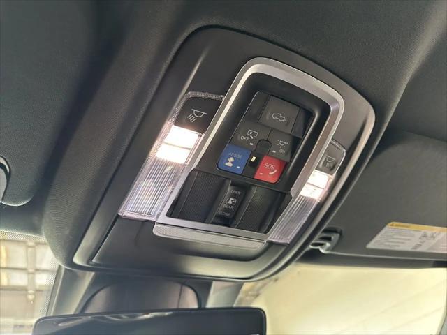 2023 Ram 1500 Laramie Crew Cab 4x4 5'7" Box