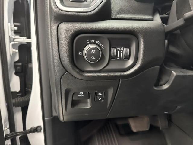 2023 Ram 1500 Laramie Crew Cab 4x4 5'7" Box