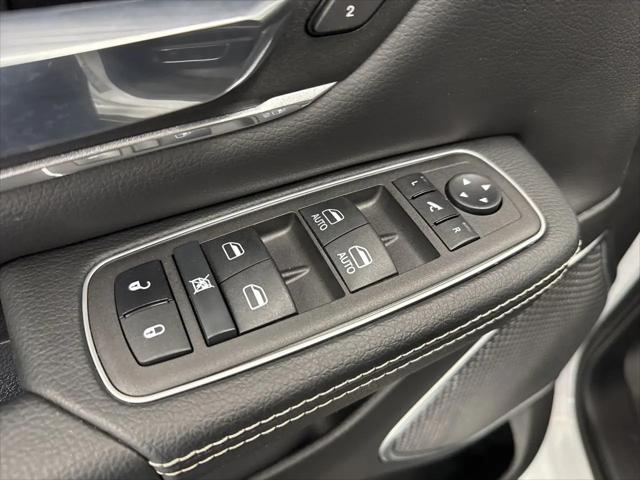 2023 Ram 1500 Laramie Crew Cab 4x4 5'7" Box