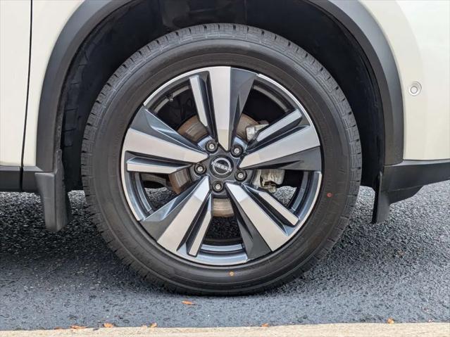 2023 Nissan Rogue SL Intelligent AWD
