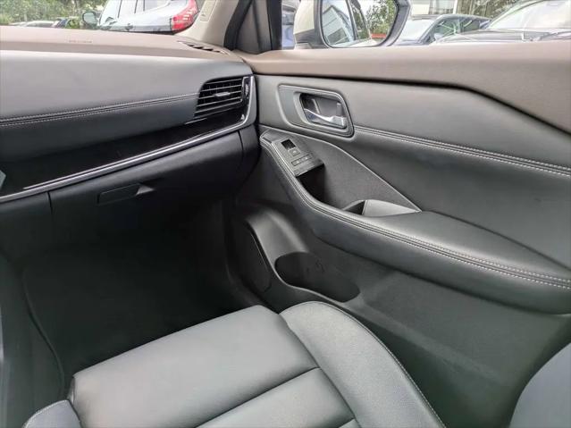 2023 Nissan Rogue SL Intelligent AWD