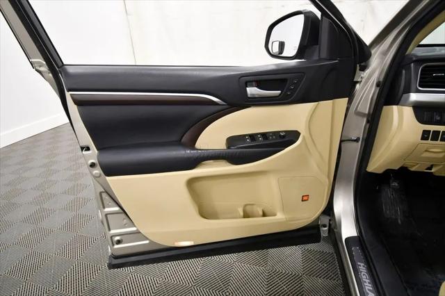 2015 Toyota Highlander Limited V6