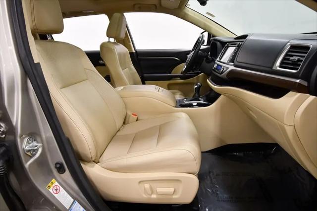 2015 Toyota Highlander Limited V6