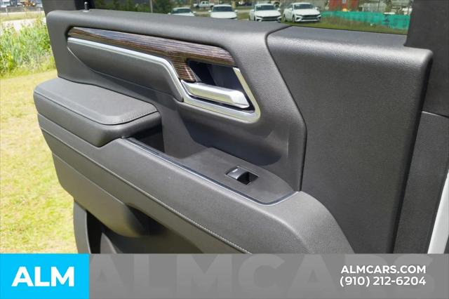 2025 GMC Sierra 2500HD 4WD Crew Cab Standard Bed SLE