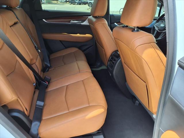 2024 Cadillac XT5 FWD Premium Luxury