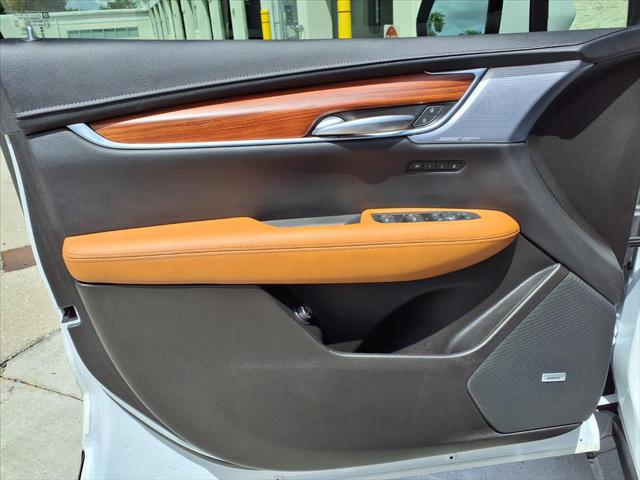 2024 Cadillac XT5 FWD Premium Luxury