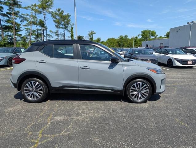 2023 Nissan Kicks SR Xtronic CVT