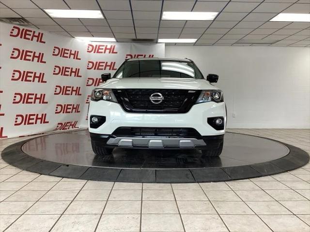 2020 Nissan Pathfinder SL 4WD