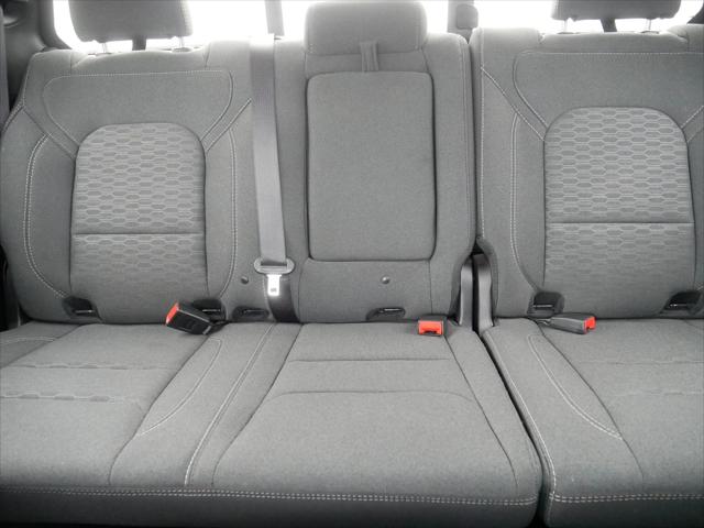 2025 Ram 1500 Big Horn Crew Cab 4x4 5'7" Box