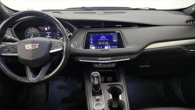 2020 Cadillac XT4 FWD Premium Luxury