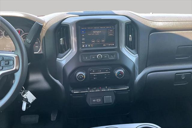 2021 Chevrolet Silverado 1500 4WD Crew Cab Short Bed Custom Trail Boss